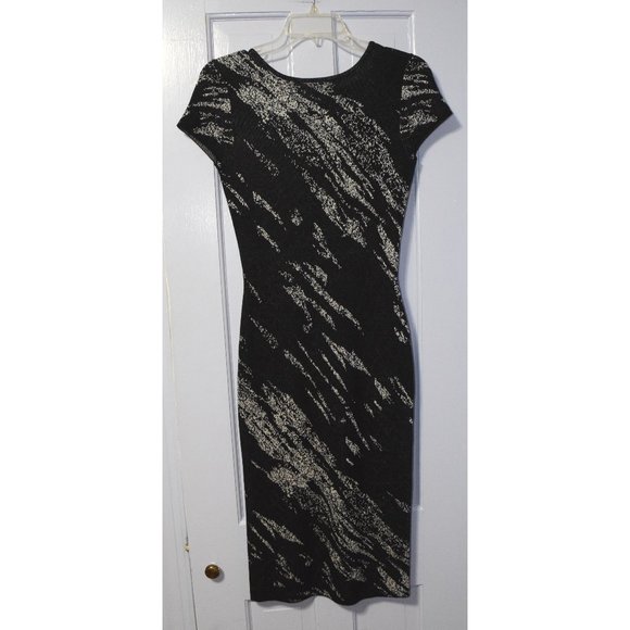 BCBGMaxAzria Dresses & Skirts - BCBGMaxAzria Silk Blend Sweater Dress size small